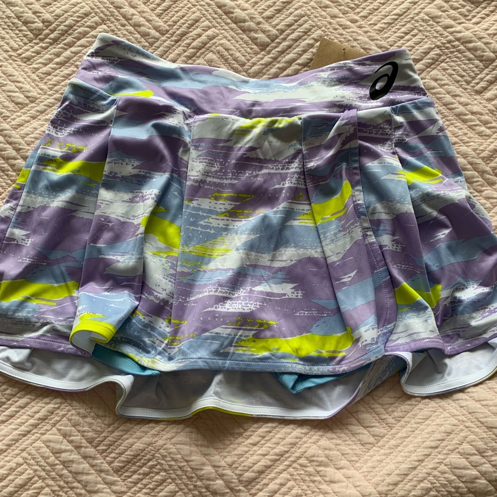 BNWT ASICS Tennis Workout Skirt size Small